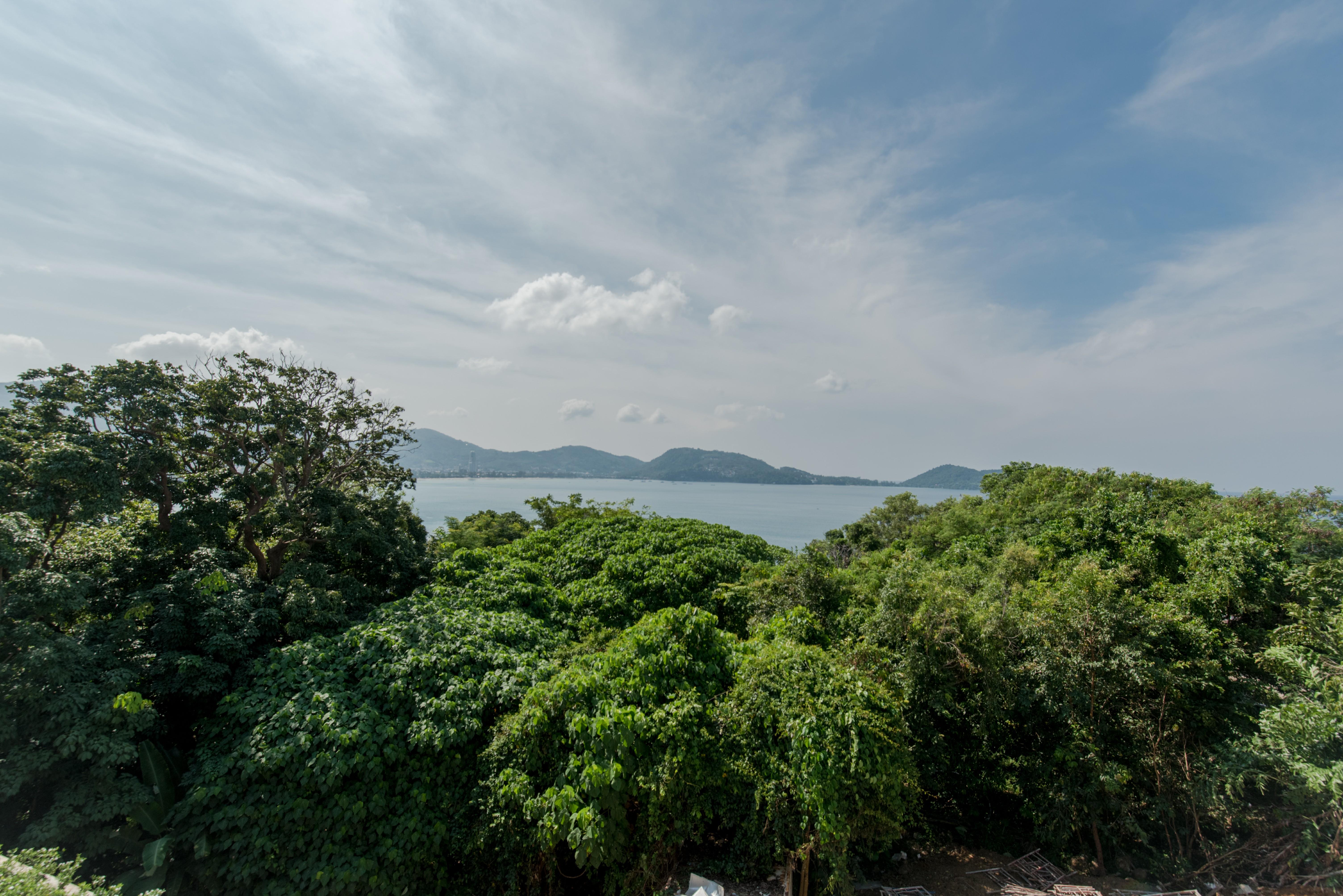 Marina Gallery Resort-Kacha-Kalim Bay By Sugar Marina Boutique Hotels Patong Ngoại thất bức ảnh View of the bay from the top of the lighthouse
